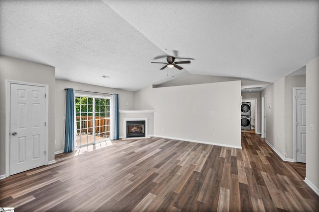 200 Mcconnell Road, Taylors, SC 29687