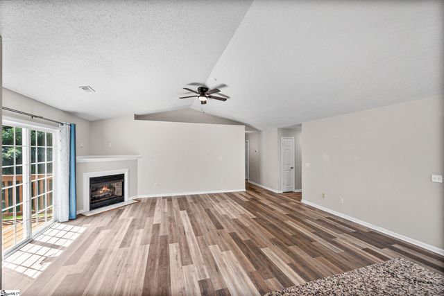 200 Mcconnell Road, Taylors, SC 29687