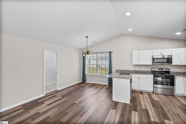 200 Mcconnell Road, Taylors, SC 29687