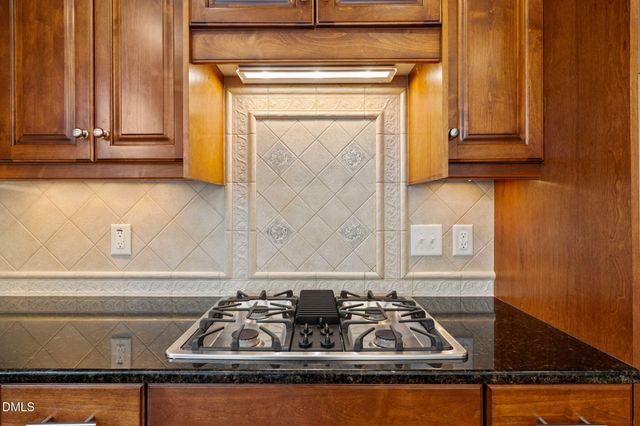 105 Baynes Court, Chapel Hill, NC 27517