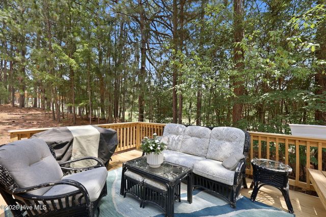 133 Villa Drive, West End, NC 27376