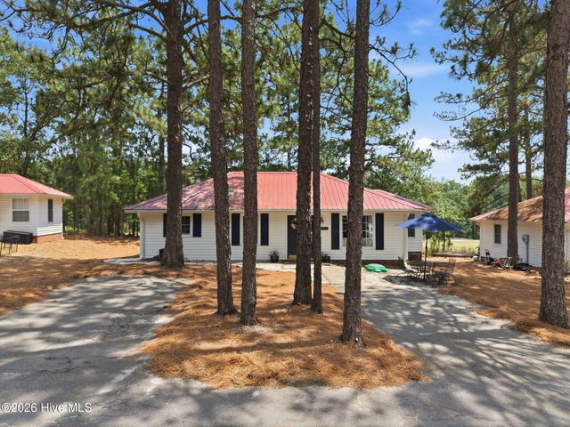 133 Villa Drive, West End, NC 27376