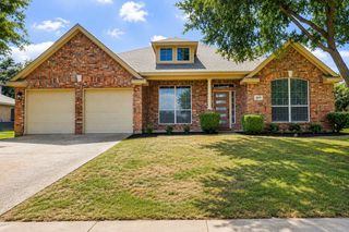 809 Camellia Court, Desoto, TX 75115