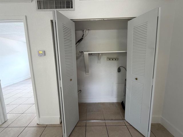 2127 Davie Boulevard 115, Fort Lauderdale, FL 33312