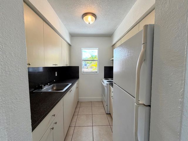2127 Davie Boulevard 115, Fort Lauderdale, FL 33312