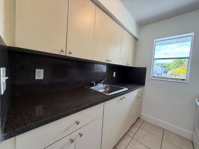 2127 Davie Boulevard 115, Fort Lauderdale, FL 33312