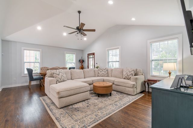 513 Rosedale Ave, Nashville, TN 37211