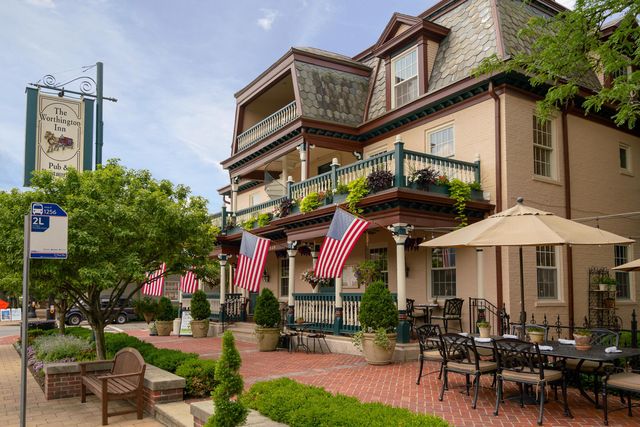 123 W South Street, Worthington, OH 43085