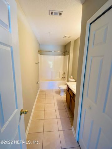 9625 AMARANTE Way 13, Jacksonville, FL 32257