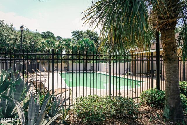 9625 AMARANTE Way 13, Jacksonville, FL 32257