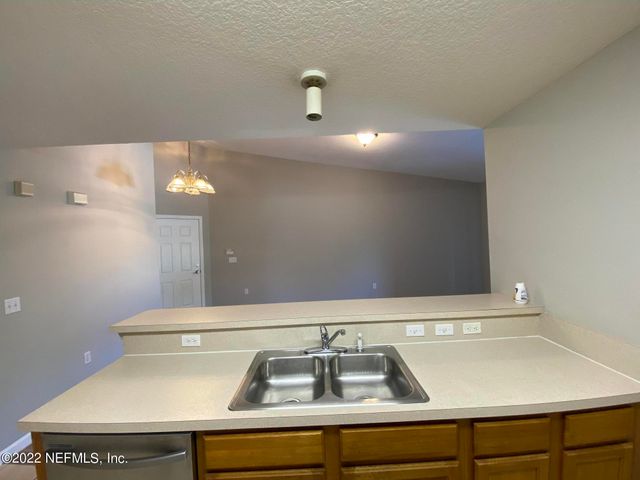 9625 AMARANTE Way 13, Jacksonville, FL 32257