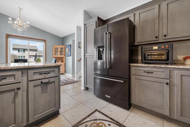7115 Spring Hill Drive, Middleton, WI 53562