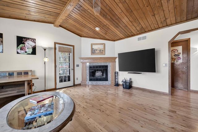 7115 Spring Hill Drive, Middleton, WI 53562