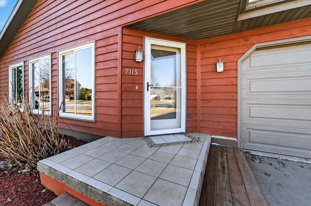 7115 Spring Hill Drive, Middleton, WI 53562