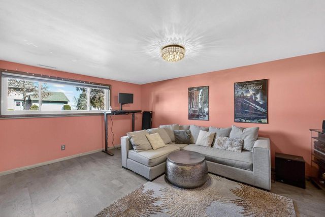 7115 Spring Hill Drive, Middleton, WI 53562