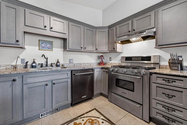 7115 Spring Hill Drive, Middleton, WI 53562