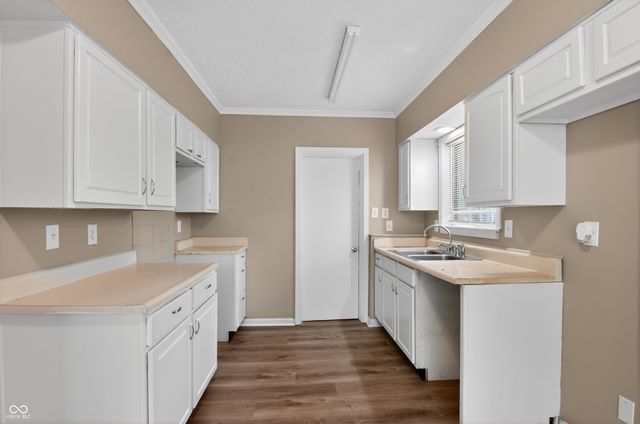3702 N Hartman Drive, Indianapolis, IN 46226