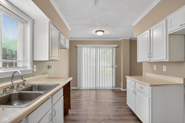 3702 N Hartman Drive, Indianapolis, IN 46226