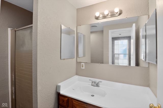 3702 N Hartman Drive, Indianapolis, IN 46226