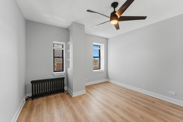 6026 N Winthrop Avenue 8E, Chicago, IL 60660