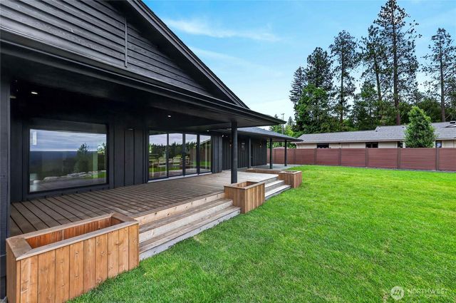 226 High Drive, Spokane, WA 99203