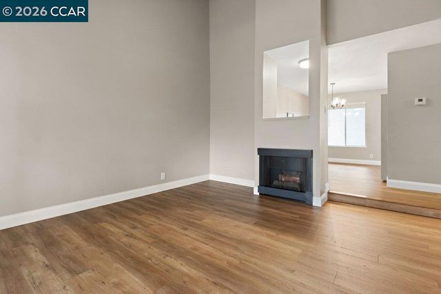 1241 Homestead Ave 206, Walnut Creek, CA 94598