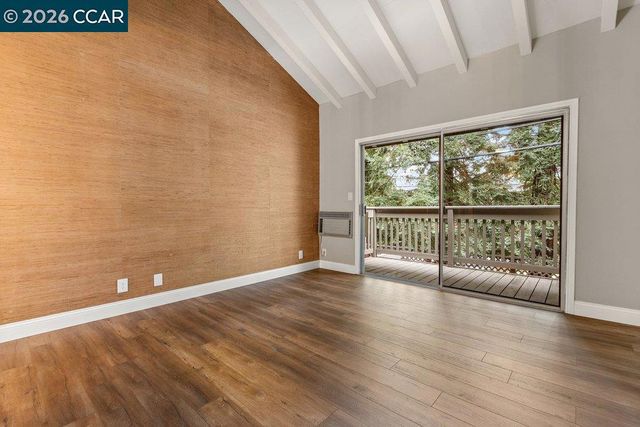 1241 Homestead Ave 206, Walnut Creek, CA 94598