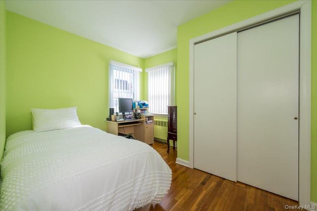 451 Nassau Boulevard, Williston Park, NY 11596