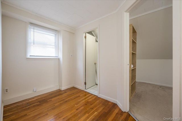 451 Nassau Boulevard, Williston Park, NY 11596