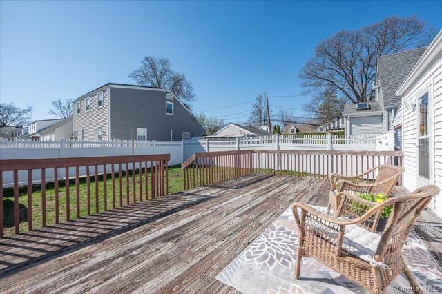 451 Nassau Boulevard, Williston Park, NY 11596