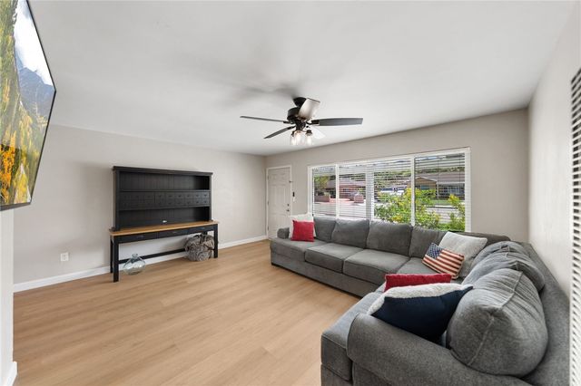 801 La Palma Drive, Fallbrook, CA 92028