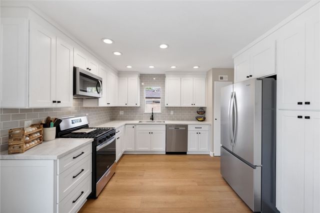 801 La Palma Drive, Fallbrook, CA 92028