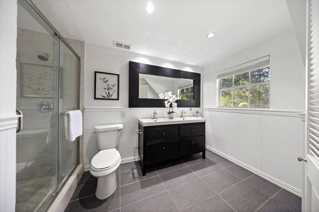 3060 Timberview Road, Dallas, TX 75229