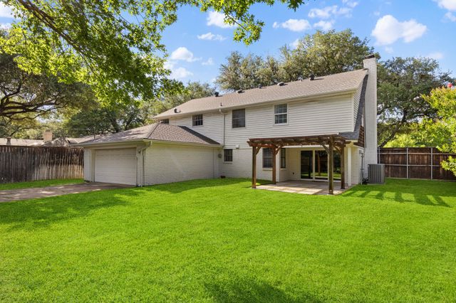 3060 Timberview Road, Dallas, TX 75229