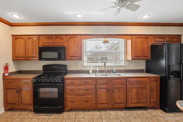 4673 Happiness Way, Sycamore Twp, OH 45236