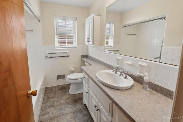 4673 Happiness Way, Sycamore Twp, OH 45236