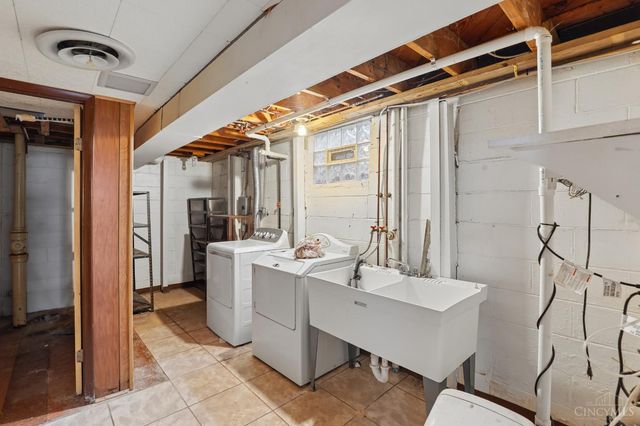 4673 Happiness Way, Sycamore Twp, OH 45236