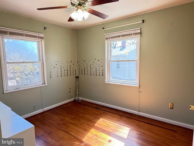 6821 KENYON DR, Alexandria, VA 22307