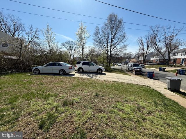 6821 KENYON DR, Alexandria, VA 22307