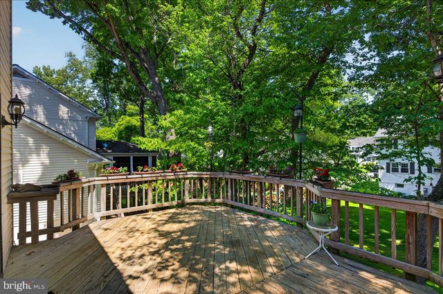 10142 MARSHALL POND RD, Burke, VA 22015