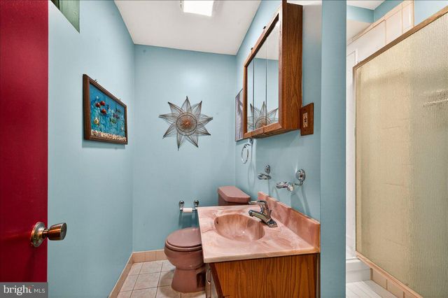 10142 MARSHALL POND RD, Burke, VA 22015