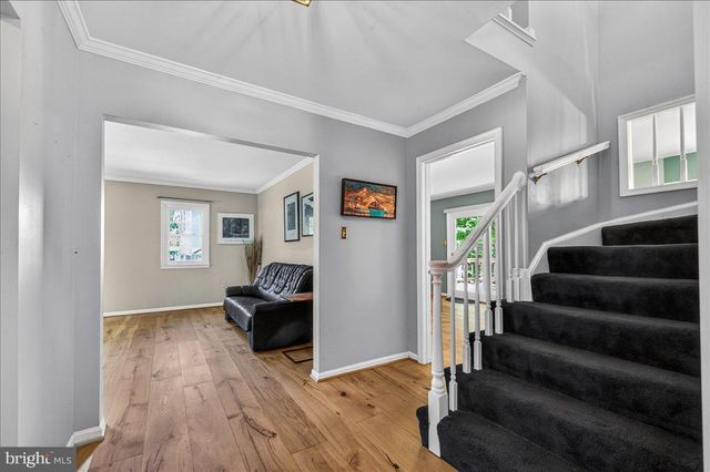 10142 MARSHALL POND RD, Burke, VA 22015
