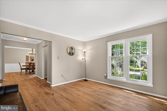 10142 MARSHALL POND RD, Burke, VA 22015