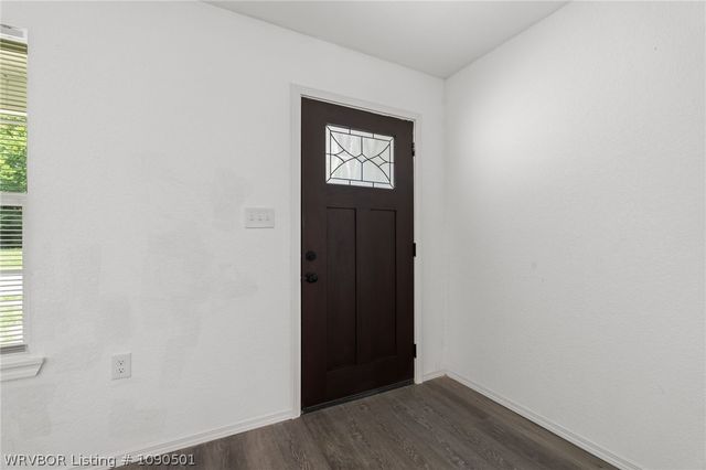 1014 N 7th Street, Fort Smith, AR 72901