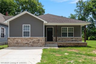 1014 N 7th Street, Fort Smith, AR 72901