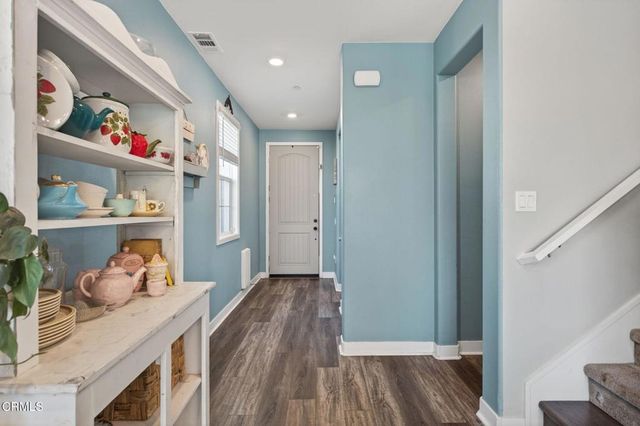 562 Kumquat Court, Santa Paula, CA 93060