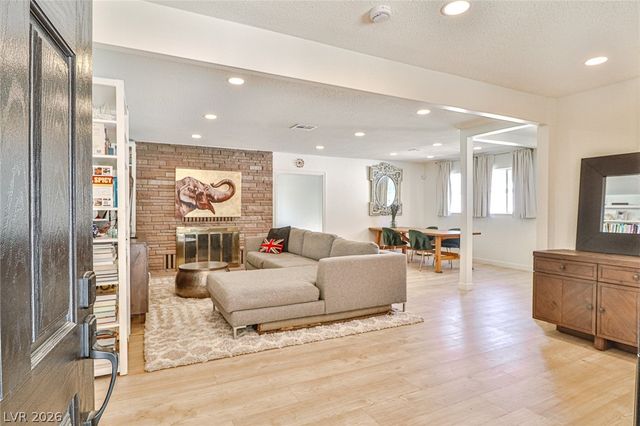 1605 Bryn Mawr Avenue, Las Vegas, NV 89102