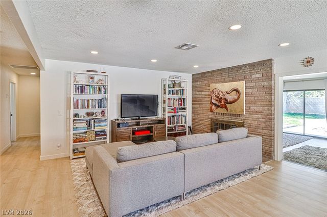 1605 Bryn Mawr Avenue, Las Vegas, NV 89102