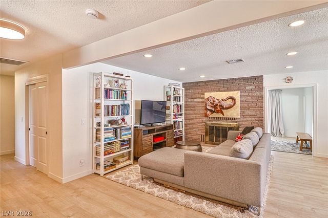 1605 Bryn Mawr Avenue, Las Vegas, NV 89102