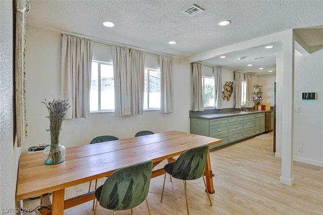 1605 Bryn Mawr Avenue, Las Vegas, NV 89102